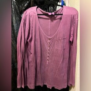 OVERSIZED BURGUNDY SHIRT